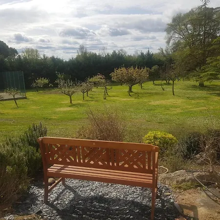 Pool, Tennis, Sauna Et Balneo In The Little Forest فيلة