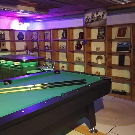 Pool, Tennis, Sauna Et Balneo In The Little Forest فيلة Pennautier