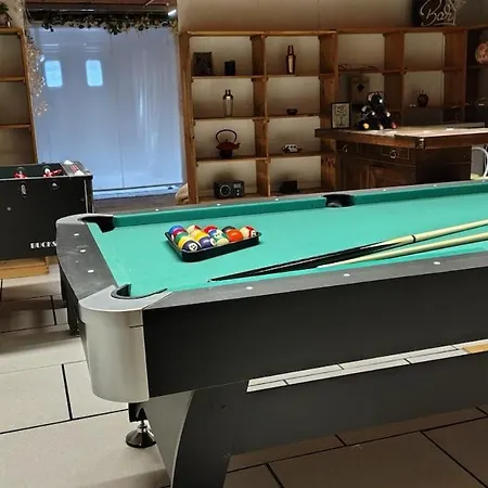 Pool, Tennis, Sauna Et Balneo In The Little Forest فيلة *