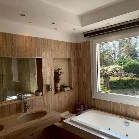 Pool, Tennis, Sauna Et Balneo In The Little Forest فيلة *